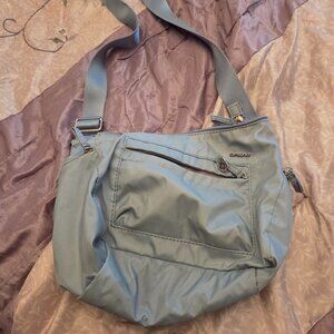 Samsonite purse